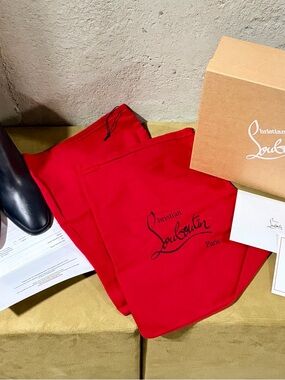 Christian Louboutin Black leather boots with box & Red Drawstring Dust bags